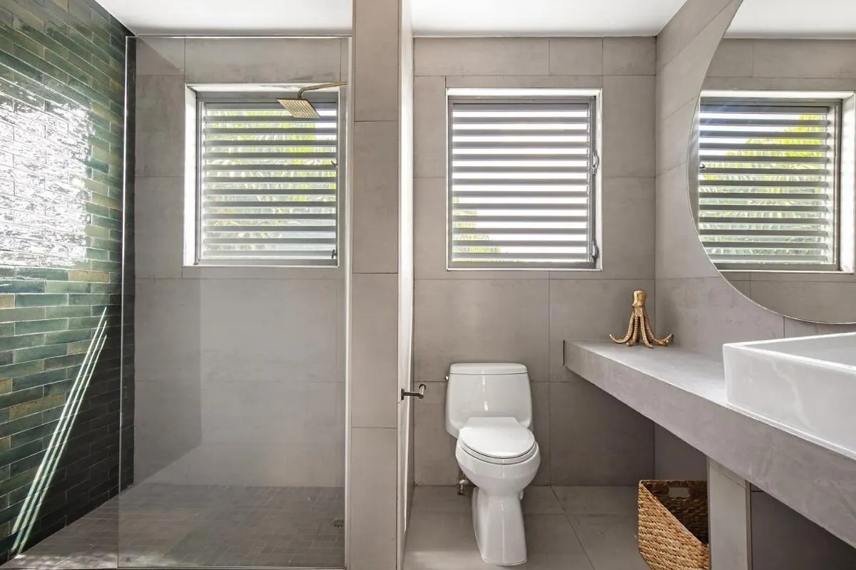 Casa Lux Oceanfront Villa Pool and Car Add Ons San Juan Porto Riko
