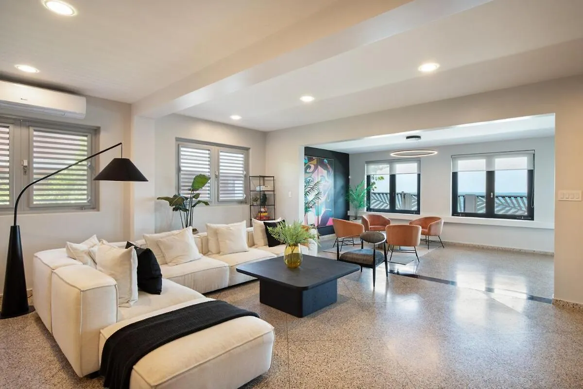 Casa Lux Oceanfront Villa Pool and Car Add Ons Σαν Χουάν
