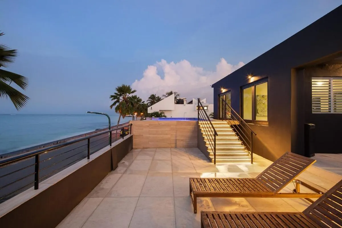 Casa Lux Oceanfront Villa Pool and Car Add Ons San Juan Portoryko