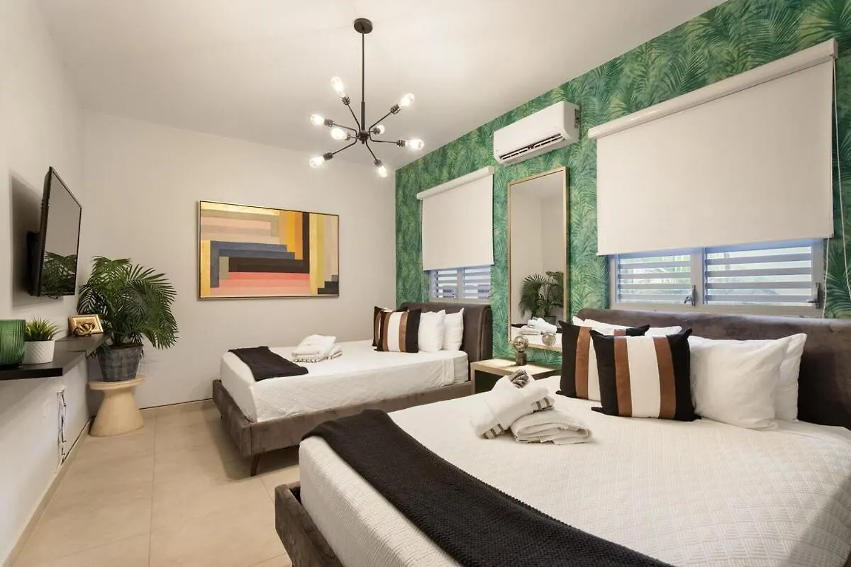 Casa Lux Oceanfront Villa Pool and Car Add Ons San Juan 0*,  Portoryko