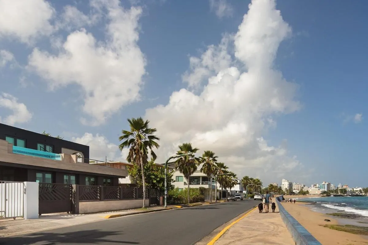 Dom wakacyjny Casa Lux Oceanfront Villa Pool and Car Add Ons San Juan Portoryko