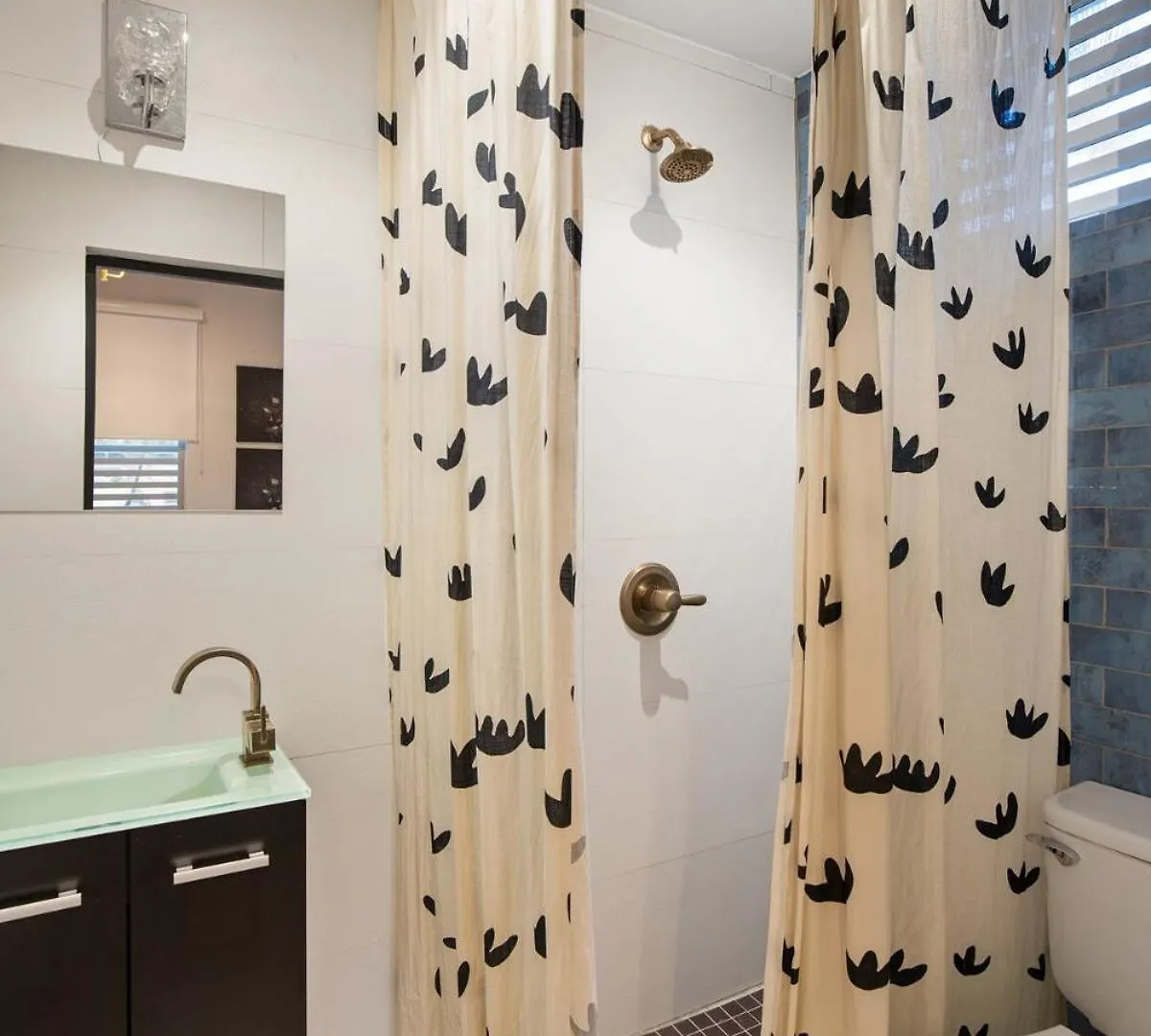 Dom wakacyjny Casa Lux Oceanfront Villa Pool and Car Add Ons San Juan