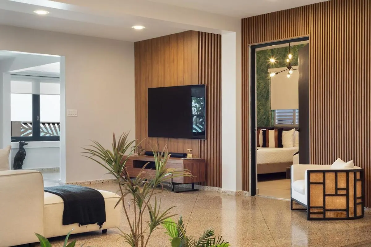Casa Lux Oceanfront Villa Pool and Car Add Ons San Juan Dom wakacyjny